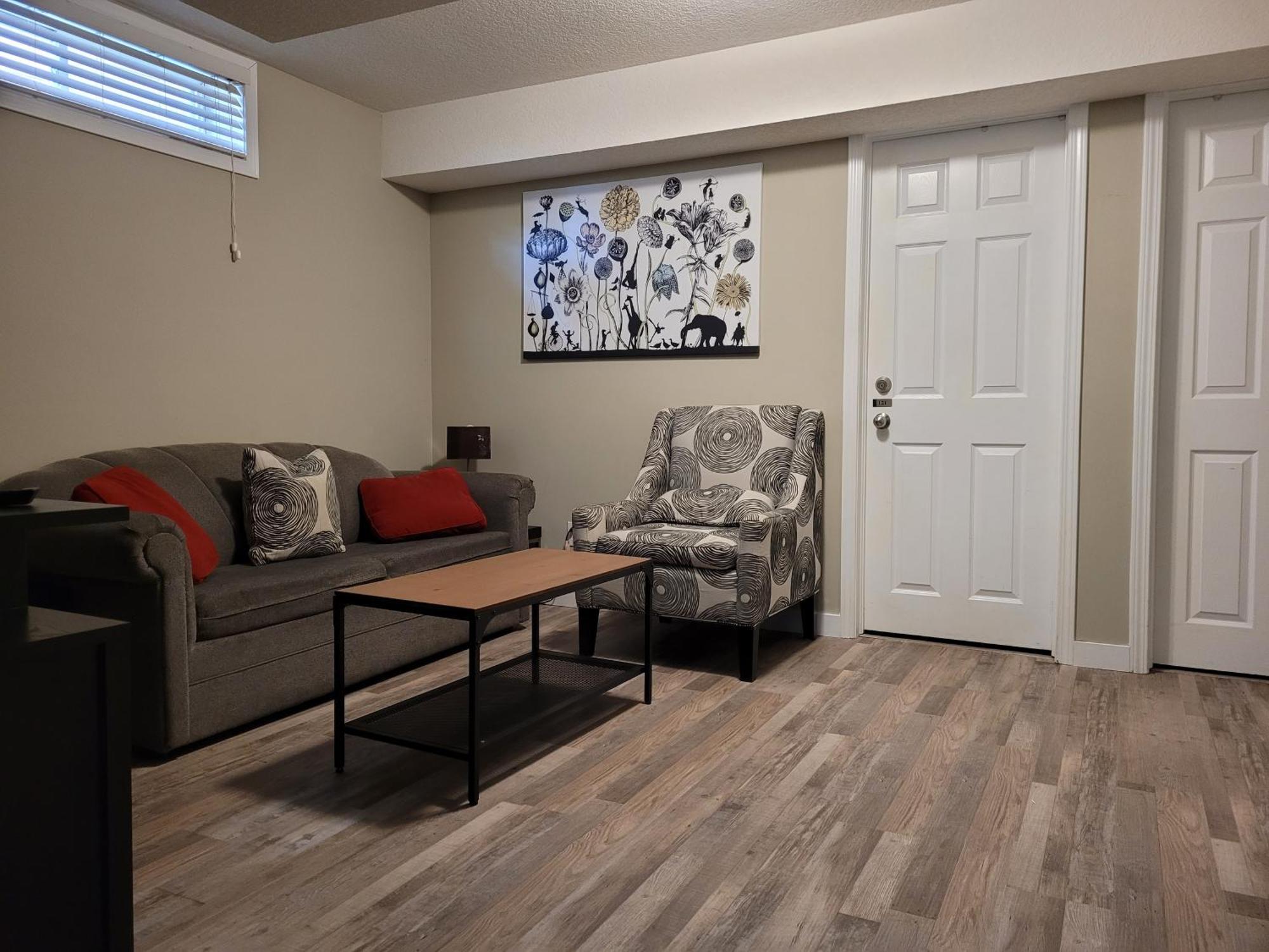 Boardwalk Homes - Executive Townhomes Китченер Экстерьер фото