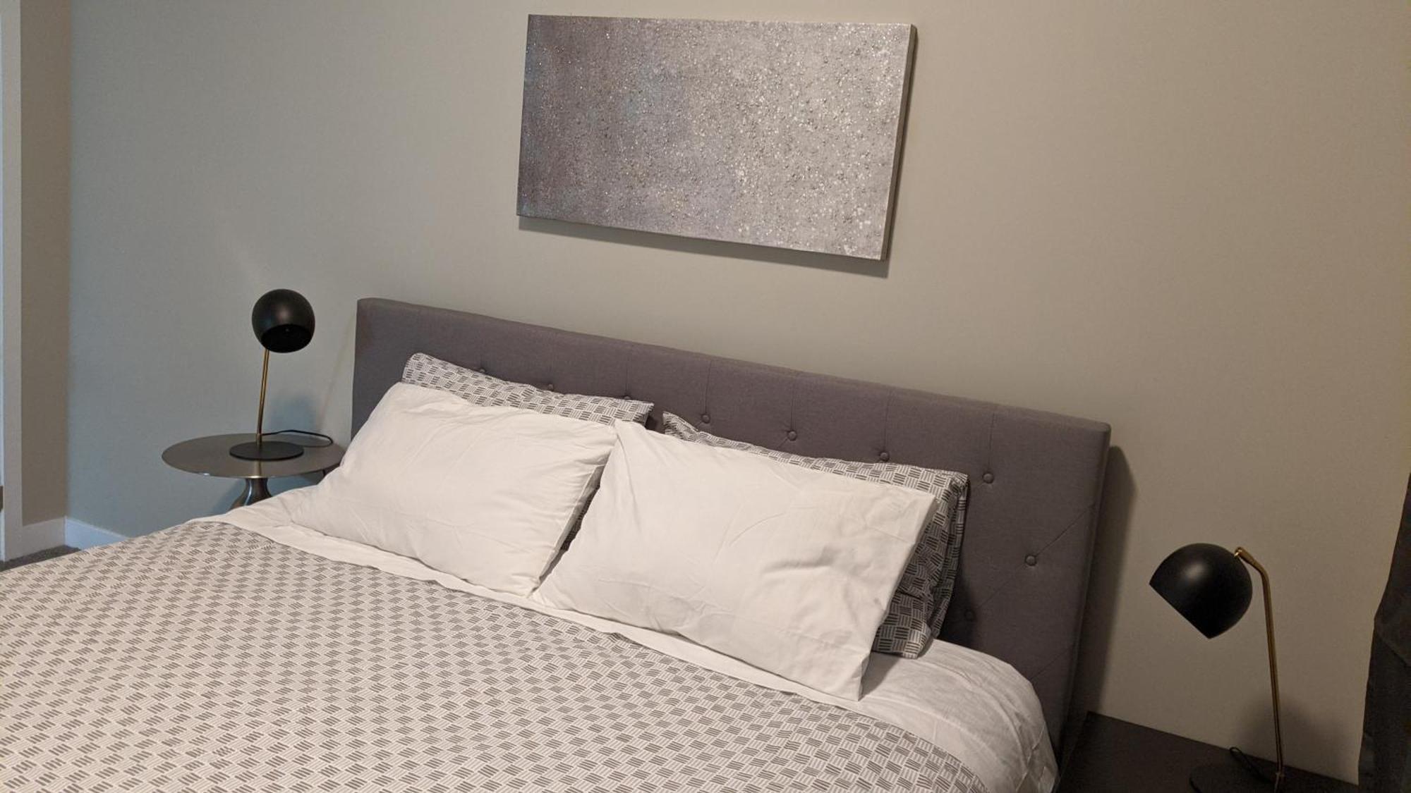 Boardwalk Homes - Executive Townhomes Китченер Экстерьер фото